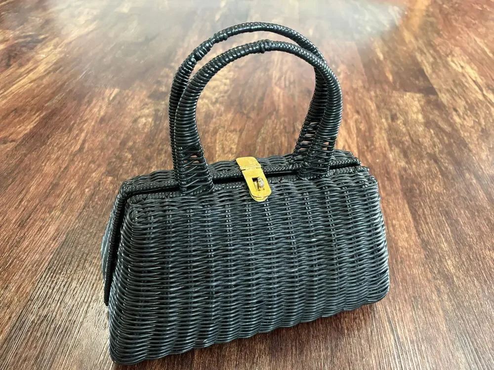 Vintage Magid Black Woven Wicker Rattan Top Handle Satchel Purse Gold-Tone Clasp